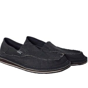 NWOB Lamo Leather Insole Canvas Grey Casual Slip-On Comfort Shoes 9



15M